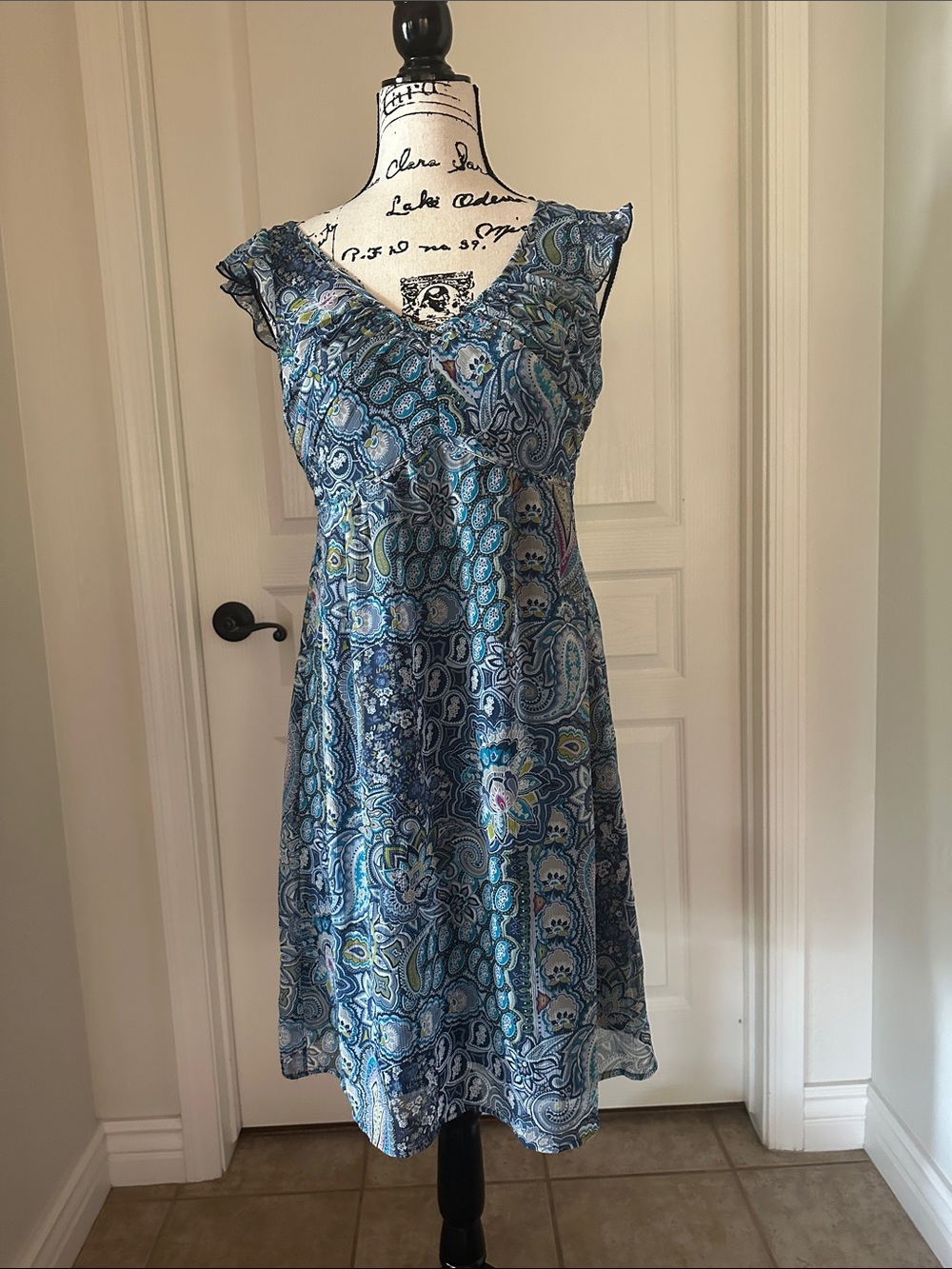Esprit Blue Paisley V-Neck Midi Dress